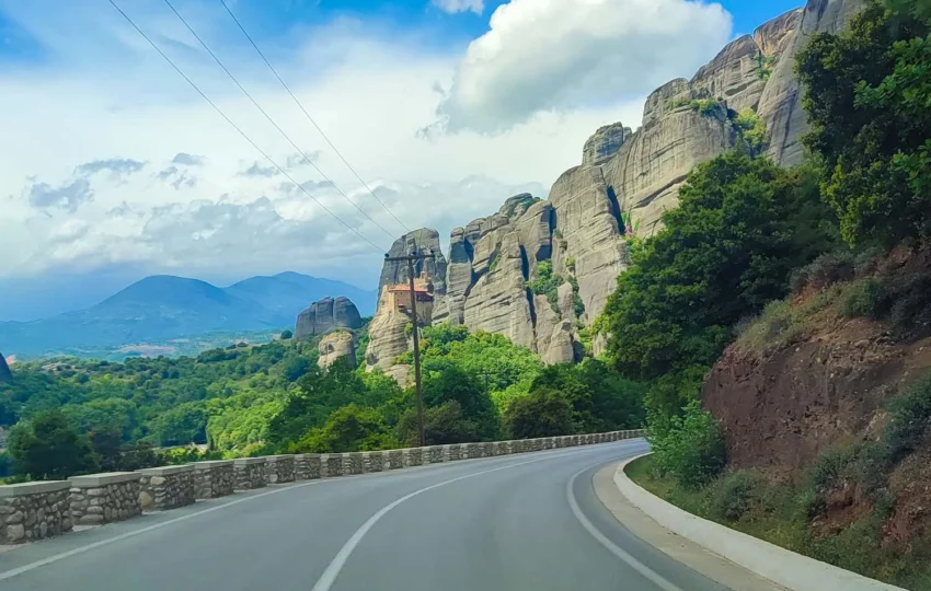 Meteora full day tours