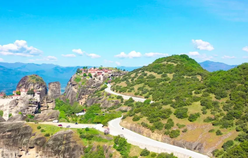 Meteora guided tours