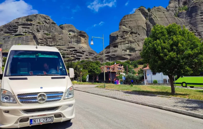 Meteora rosck formation day trips