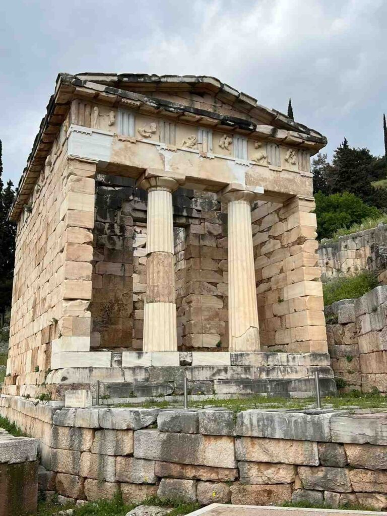 Delphi private tours from Thessaloniki - Thessaloniki Day trips