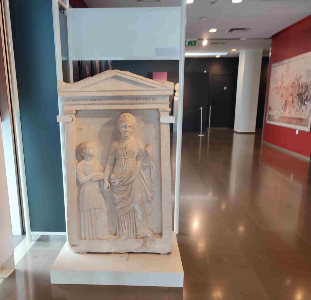 Pella_museum_exhibit_Thessaloniki_day_trips