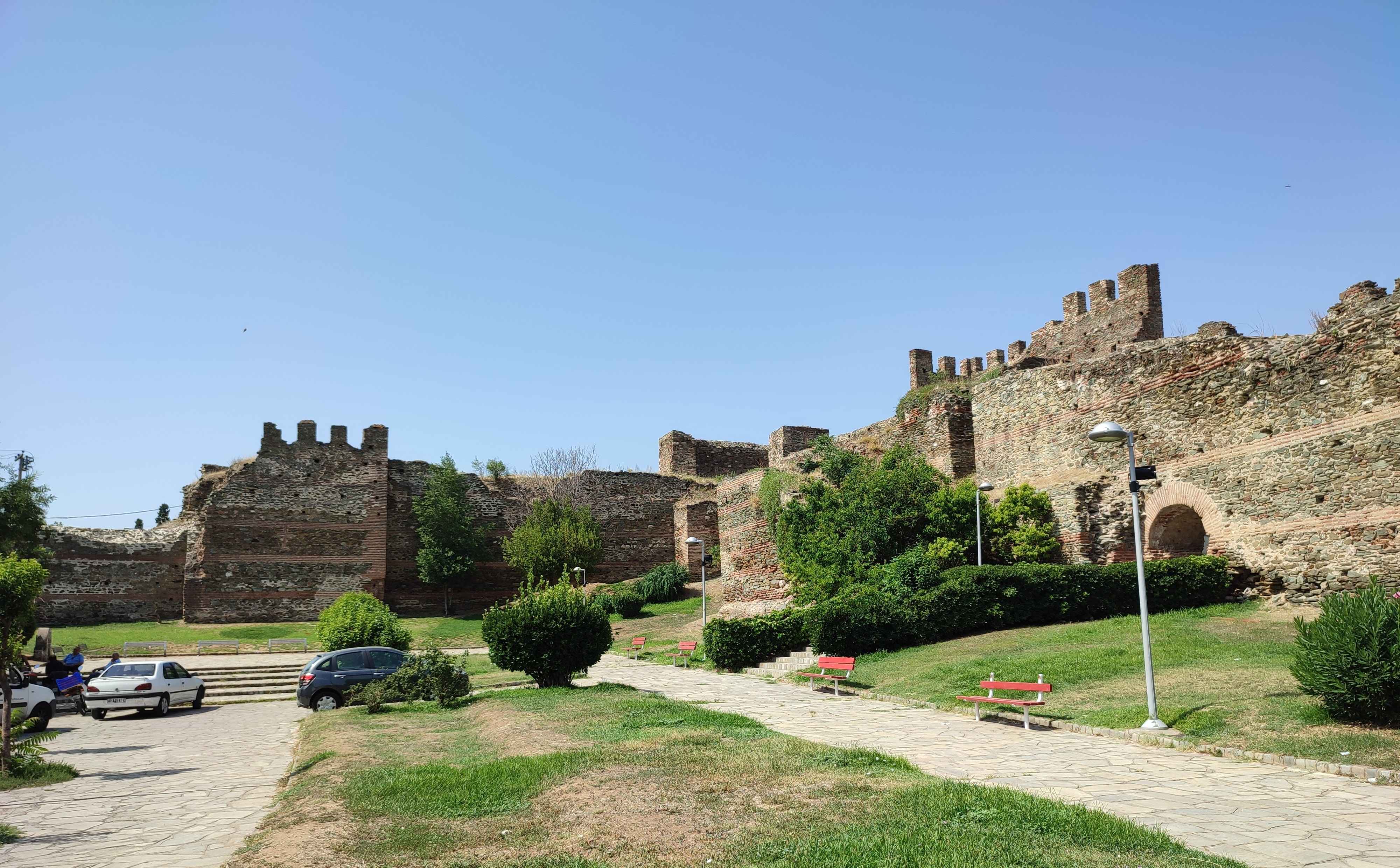 Thessalonica city walls - Thessaloniki Day trips